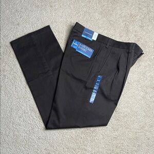 Croft & Barrow Black Pleated Classic Fit Pants (38x36)
